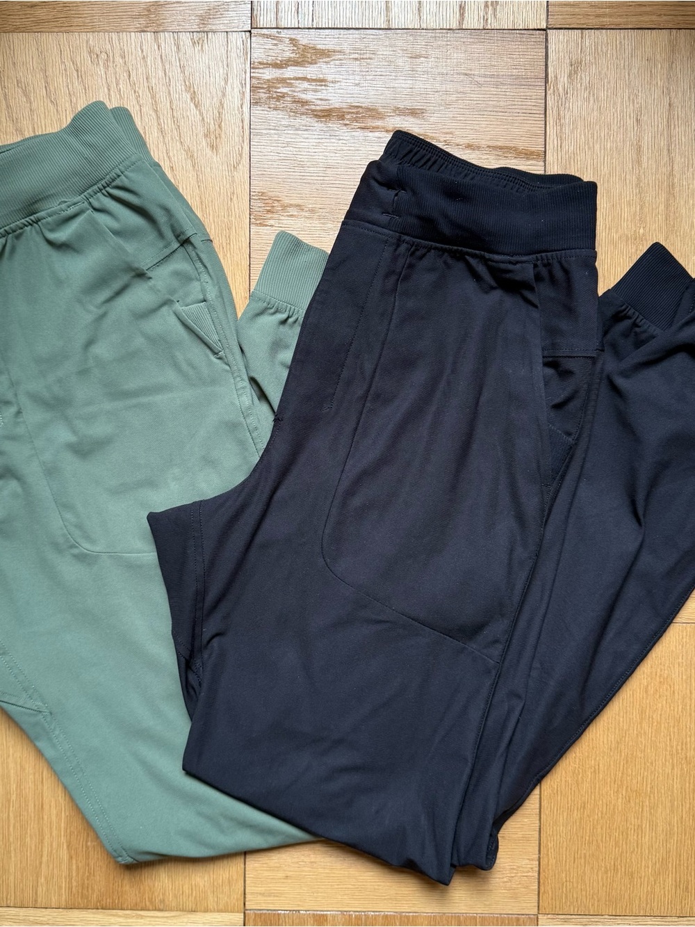 2 x Lululemon Black + Sage Green Warpstreme Jogger abc Pants Mens Sz Small